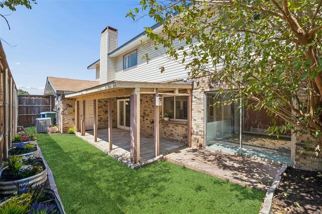 2108 Via, Madonna Carrollton, TX photo 30