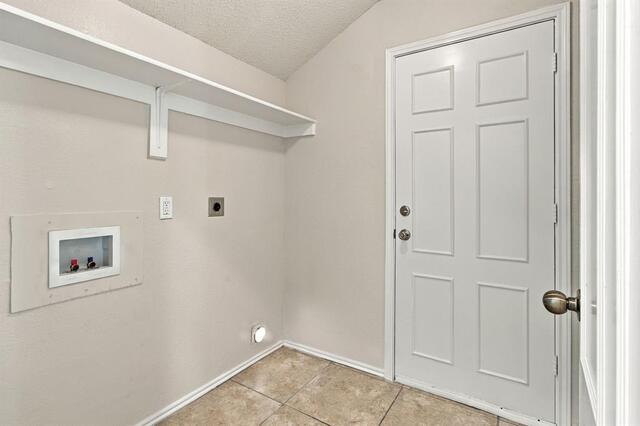 4205 Red Spruce, Lane Carrollton, TX photo 13