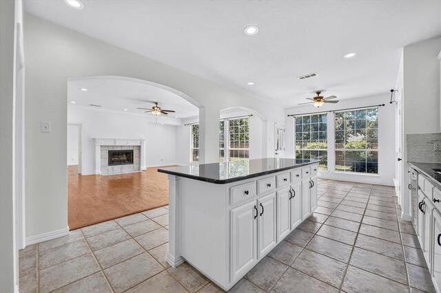 4233 Sandra Lynn Drive, Flower Mound, TX photo 13