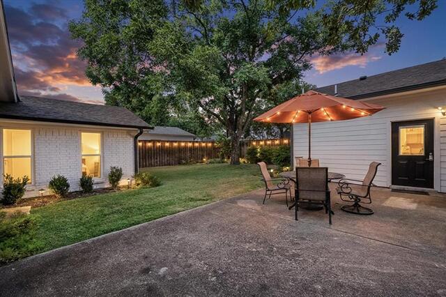 122 Oak, Trail Coppell, TX photo 29