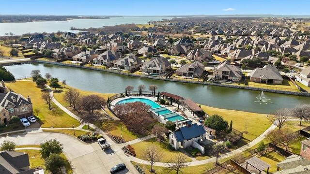 8225 Bonny Bank, The Colony, TX photo 37