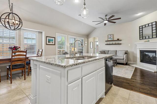 816 Wiltshire, Boulevard Lewisville, TX photo 13