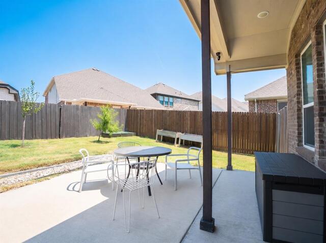 2105 Ella, Lane Carrollton, TX photo 25