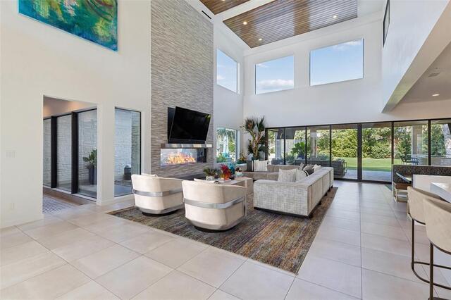 1032 Hatch, Court Southlake, TX photo 4