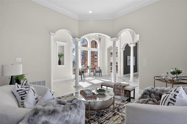 5704 Pine Valley Drive, Flower Mound, TX photo 3