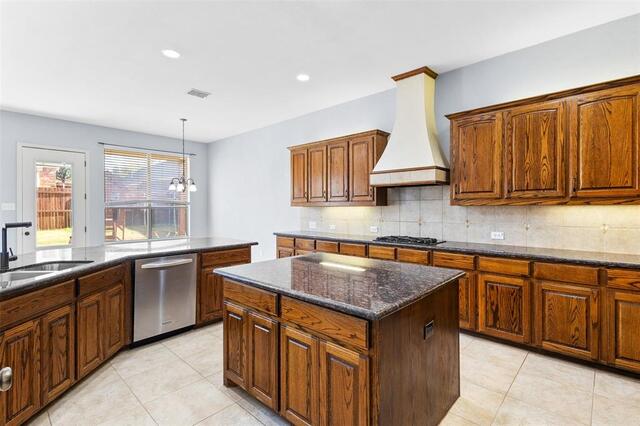 221 Tipperary, Drive Keller, TX photo 10