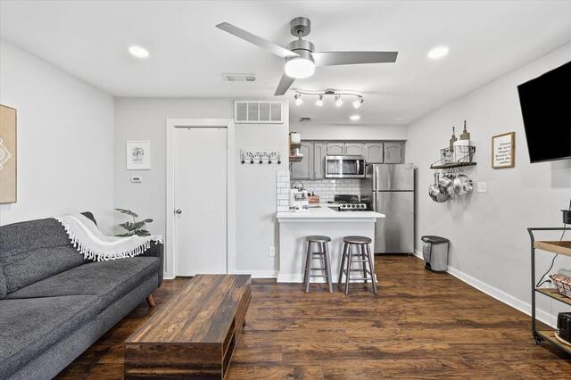 3121 Sondra Drive 304, Fort Worth, TX image