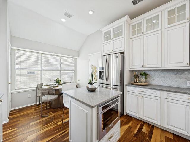 1697 Castle Rock, Drive Lewisville, TX photo 14