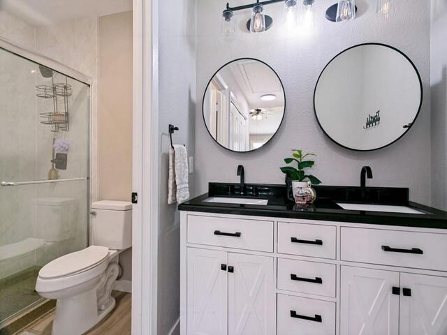 569 Hunters Glen, Street Lewisville, TX photo 8