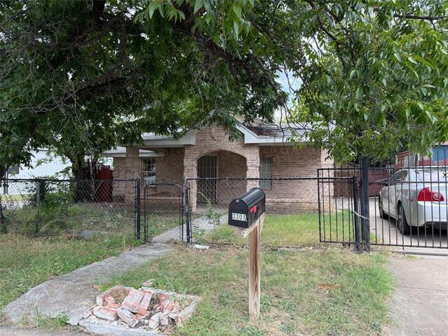 3301 S Main Street, Fort Worth, TX image