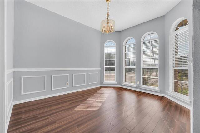 2200 Meadowstone, Drive Carrollton, TX photo 5