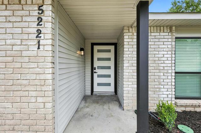 5221 Knox Drive, The Colony, TX photo 4