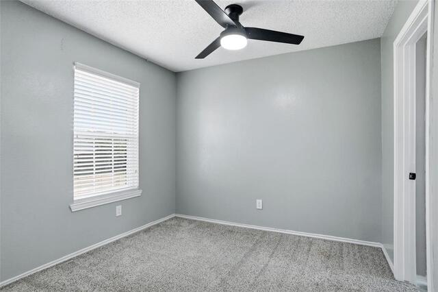 2136 Falcon Ridge, Drive Carrollton, TX photo 17