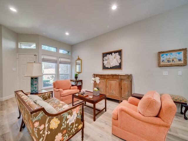 2522 Mallard, Cove Carrollton, TX photo 4