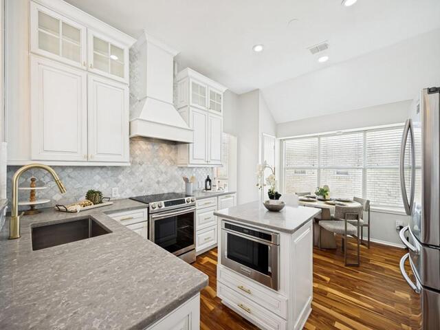 1697 Castle Rock, Drive Lewisville, TX photo 12