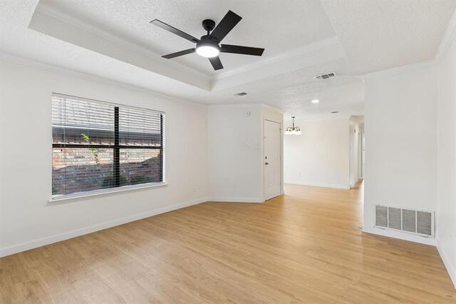 1010 Bull, Run Denton, TX photo 5