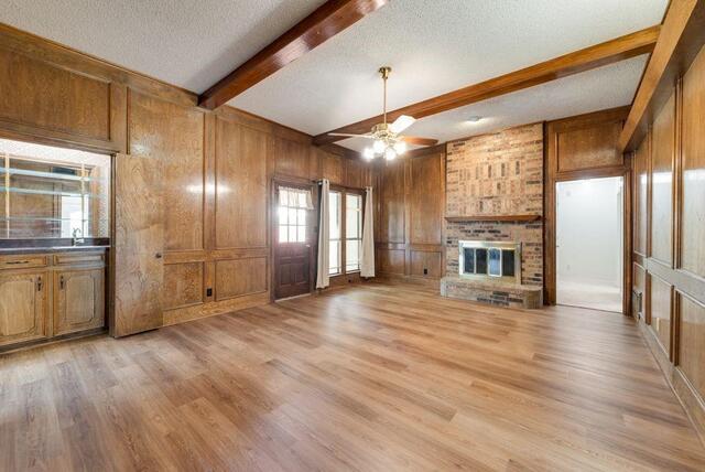 1616 Saxony, Place Carrollton, TX photo 7