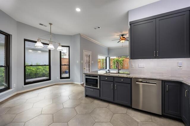 701 Nottingham, Drive Coppell, TX photo 6