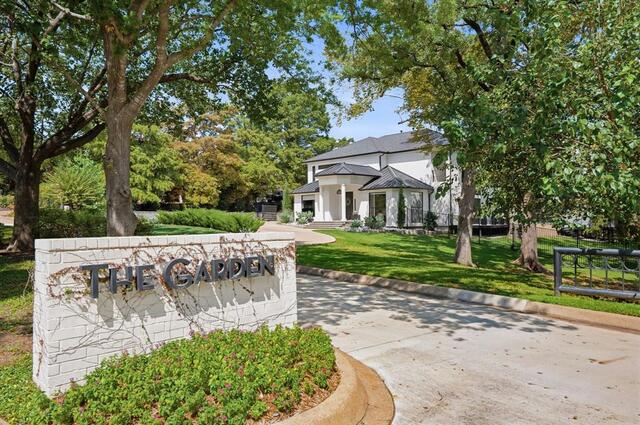 700 Garden, Court Southlake, TX photo 2