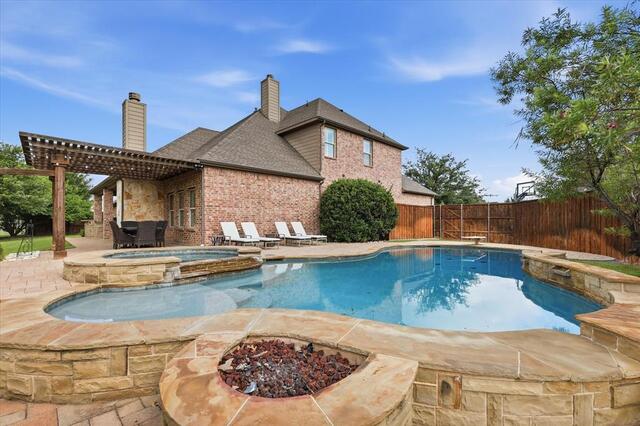 329 River Meadows, Lane Argyle, TX photo 3