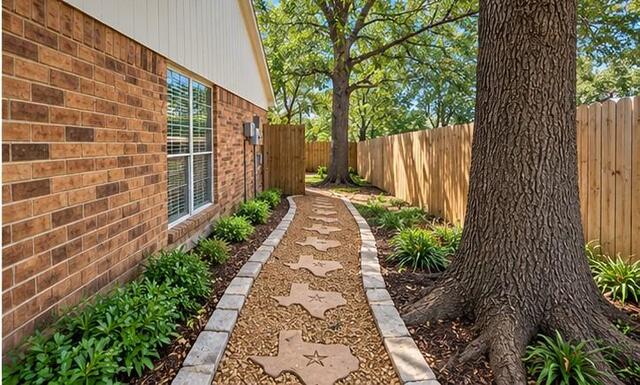 2705 Thunderbird, Drive Denton, TX photo 23
