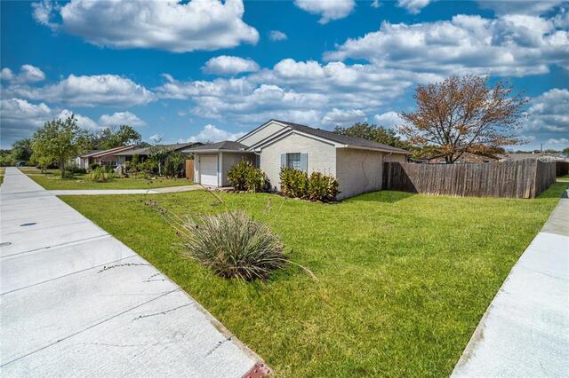 6036 Bogard Drive, The Colony, TX photo 3