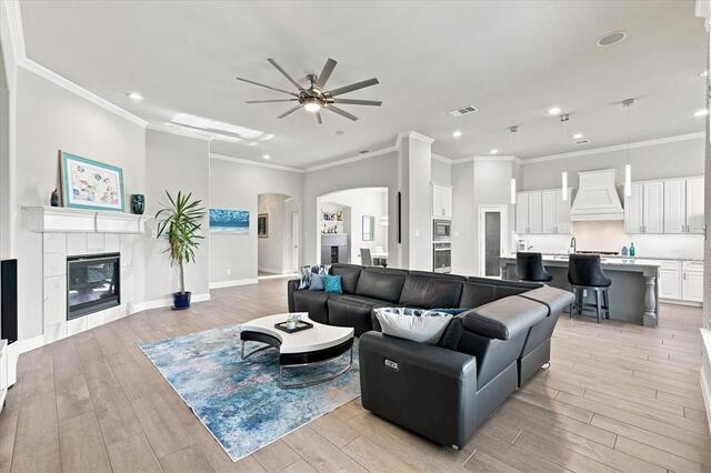 1305 Chiva Drive, Little Elm, TX photo 14