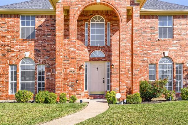 1313 Blue Jay, Drive Lewisville, TX photo 3