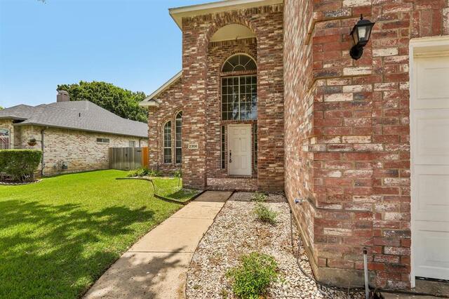 2308 London, Drive Plano, TX photo 4