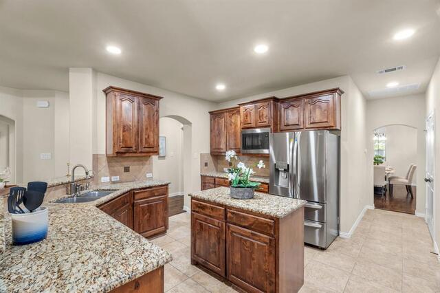 2800 Cole Castle, Drive Lewisville, TX photo 10