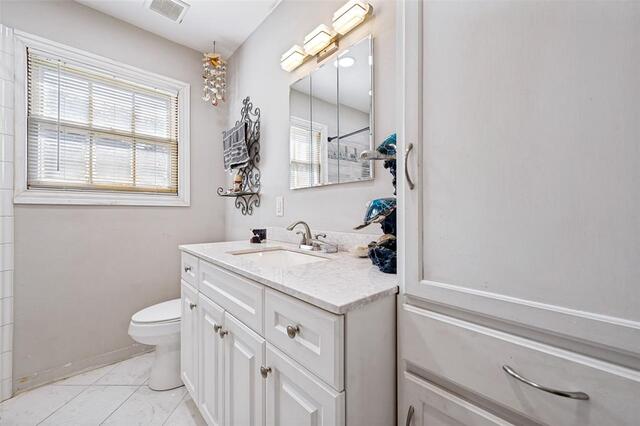 1008 E Russell, Avenue Carrollton, TX photo 21