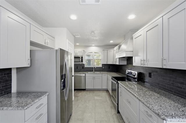 1919 Camden, Way Carrollton, TX photo 6