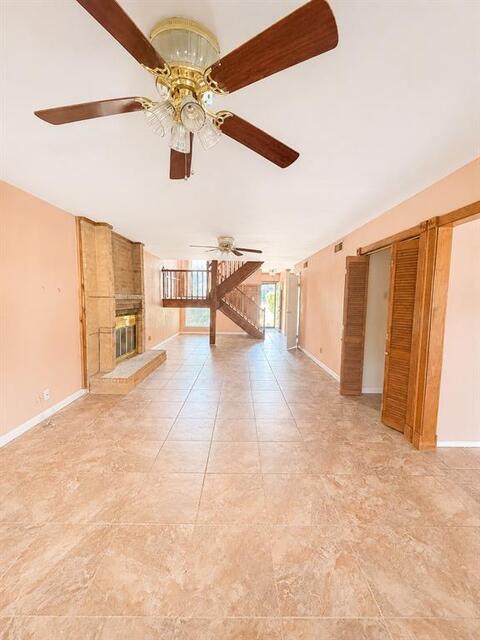 1734 Hartford, Drive Carrollton, TX photo 2