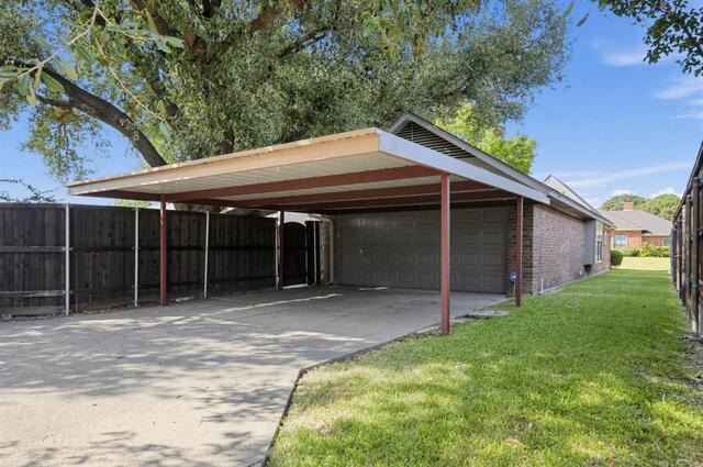 2120, Springwood Carrollton, TX photo 23