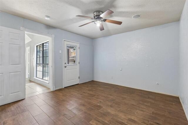 6051 Dooley Drive, The Colony, TX photo 18