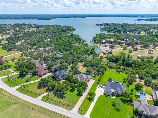 9549 Dickson Road, Fort Worth, TX image