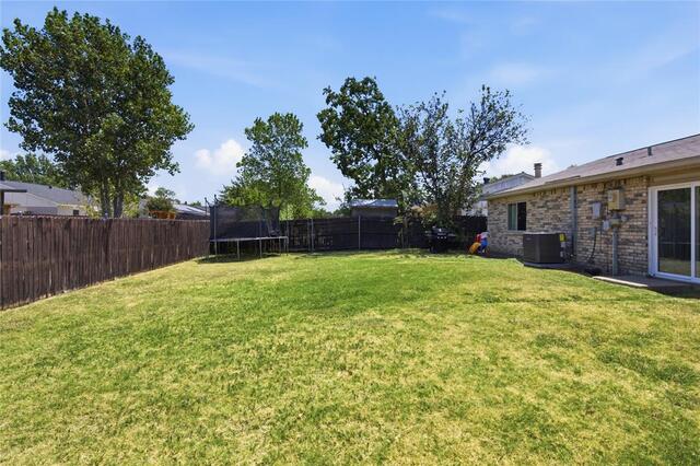 5661 Pearce Street, The Colony, TX photo 25