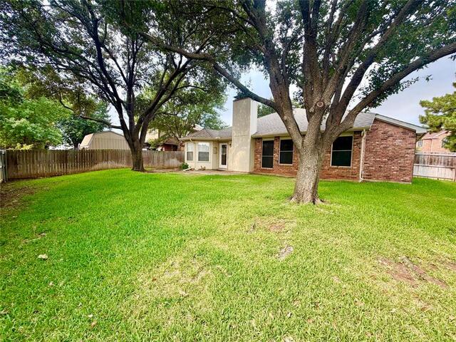 2220 W Brooklake, Street Denton, TX photo 19