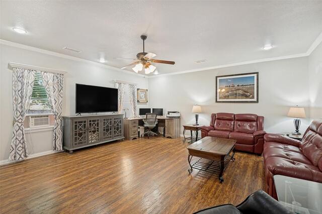 1515 Francis, Street Carrollton, TX photo 12