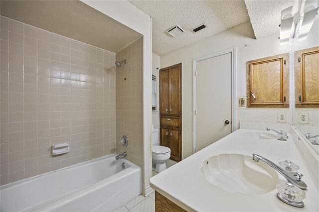 2539 Quail Glen, Road Carrollton, TX photo 23