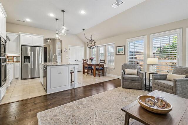816 Wiltshire, Boulevard Lewisville, TX photo 9