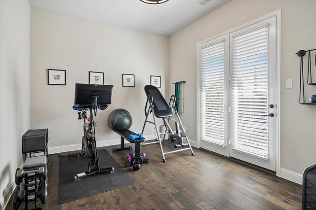 1737 Clem Castle, Drive Carrollton, TX photo 31