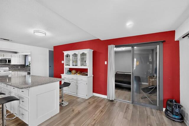 2228 Bunker Hill, Drive Carrollton, TX photo 14