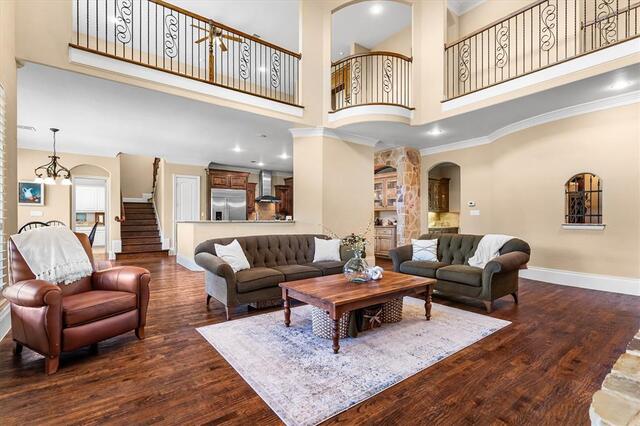 2301 Bella Lago Drive, Flower Mound, TX photo 9