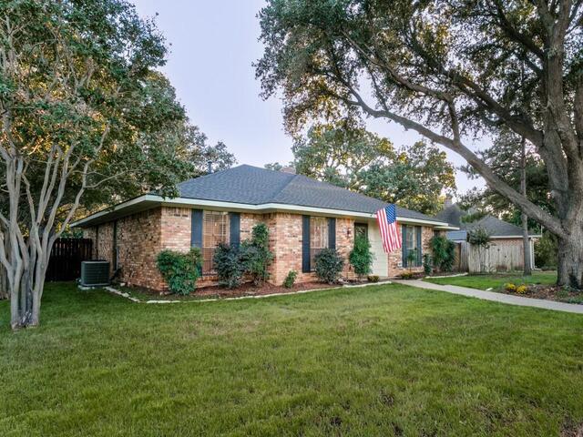905 Summer Trail, Flower Mound, TX photo 4
