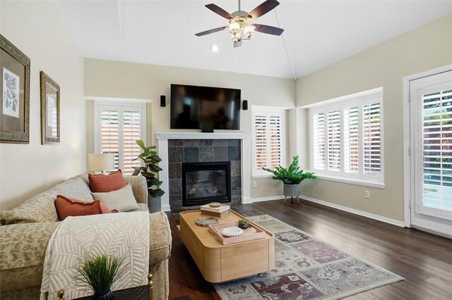852 Aberdeen, Court Coppell, TX photo 9
