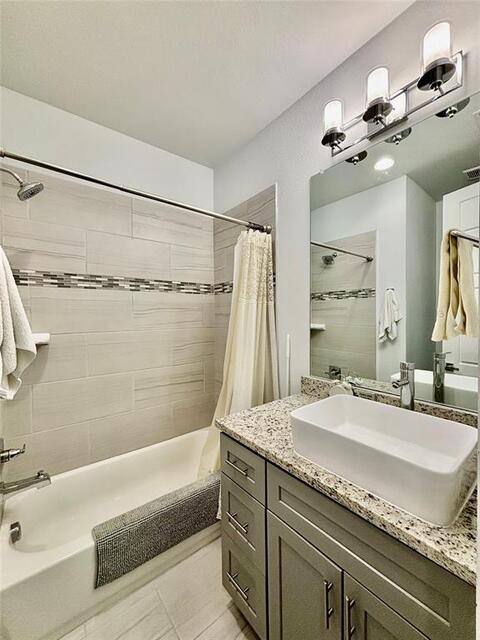 251 S Mill Street, 340 Lewisville, TX photo 23