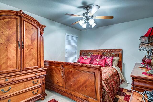1040 Lucy, Lane Allen, TX photo 32