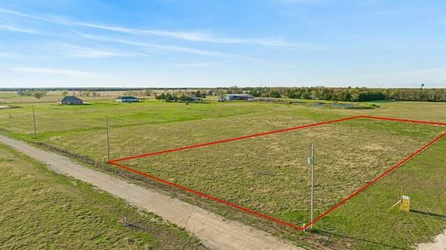 161 Private Road 14025, Blossom