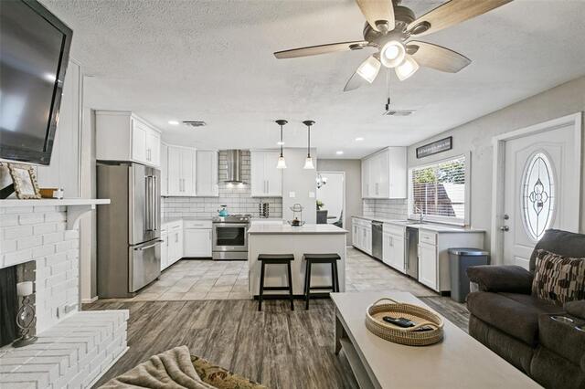 5076 Avery Lane, The Colony, TX photo 7